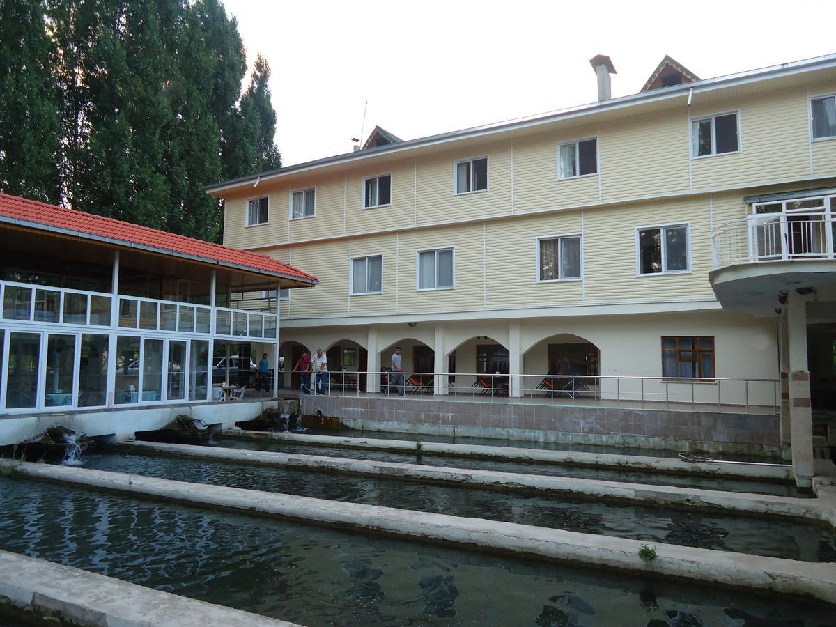 Ağlasun Alanlar Alabalik Ve Otel מראה חיצוני תמונה